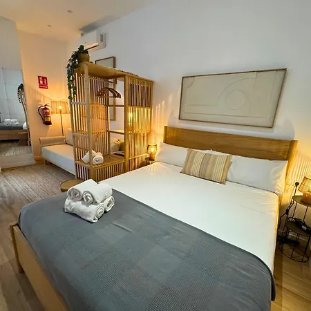 Travel Habitat Loft Sea & Port Apartmán