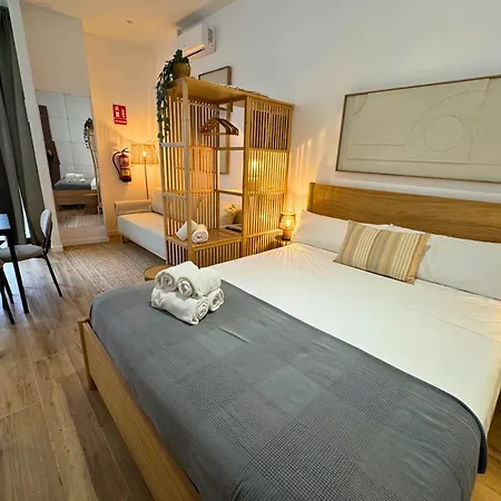 Travel Habitat Loft Sea & Port Valencie